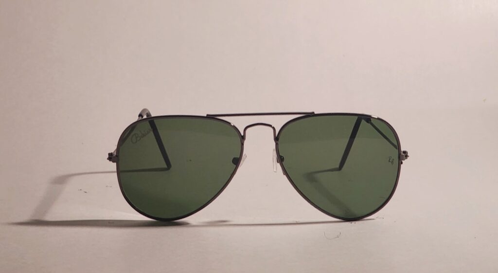 A Black Aviator Sunglass